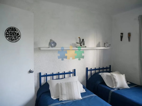 Chalet De 5 Dormitorios En Venta Proximo Al Mar, La Barra - Ref : Eqp5619