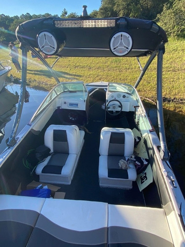 Imagen 9 de 11 de Motorjonhson 150 Hp