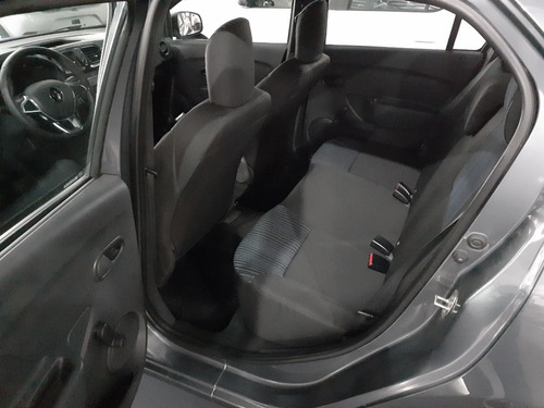 Imagen 6 de 15 de Renault Logan Life 1.6 0km 2022 Descuento Imperdible