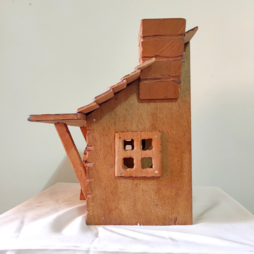 Casita Aromática Fanal / Rústica Y Ecológica