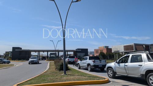 Terreno En Venta En Barrio Carpinchos Nordelta Permuta