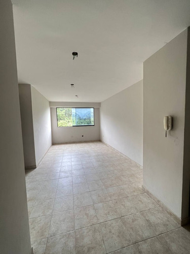 Apartamento En Obra Blanca Valencia Urb El Parral Res Colinas Del Parral