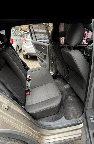 Volkswagen Suran 1.6 Track