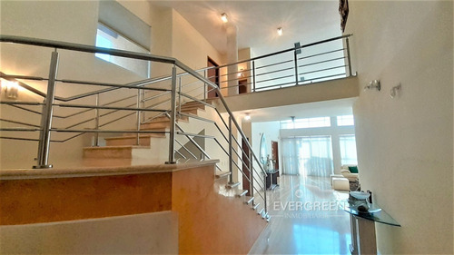 Imagen 2 de 26 de Casa En Alquiler - Las Villas Lecheria 04248116548