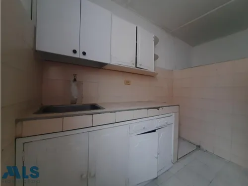 Buena Ubicación(mls#244112)