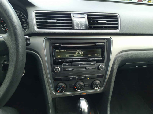 Imagen 12 de 15 de Volkswagen Passat 2015 4p Comfortline L5/2.5 Aut