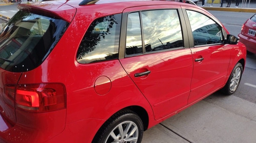Imagen 5 de 7 de Volkswagen Suran 2013 1.6 Trendline