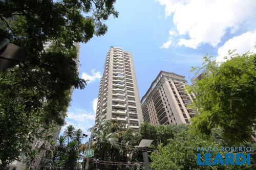 Imagem 1 de 15 de Apartamento - Alphaville - Sp - 579184