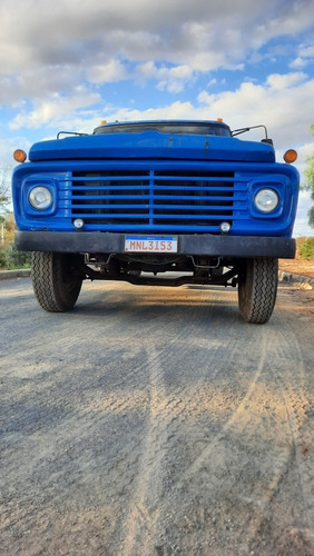 Imagem 5 de 10 de Ford F 600