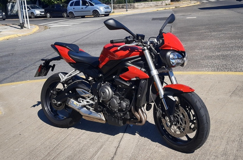 Triumph Street Triple 765