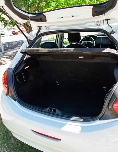 Imagen 6 de 18 de Peugeot 208 Active 1.6