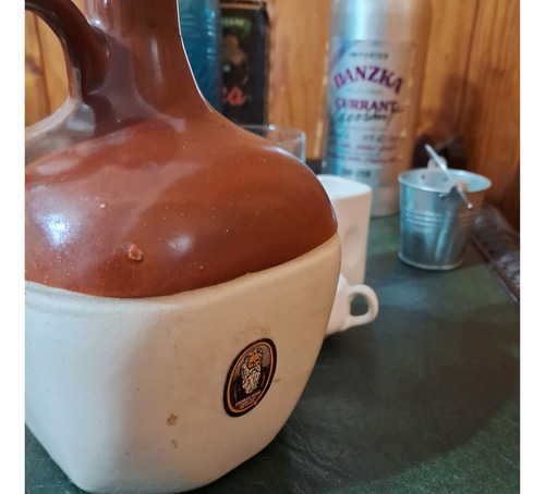 Botella De Porcelana Whisky Escoses Oldman Parr (Usado)