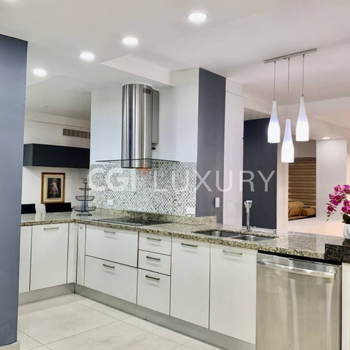 Cgi + Lecheria Ofrece En Venta Hermoso Apartamento En El Conjunto Residencial Costa Azul