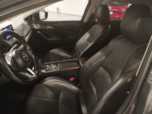 Imagen 13 de 15 de Mazda 3 Sedan Grand Touring 2018