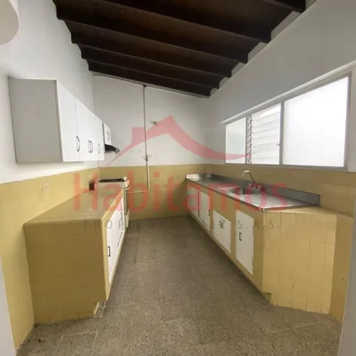 Casa En Venta En Medellín - Los Colores Cod 68704