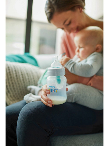 Imagen 7 de 9 de Mamadera Avent Scf813/14 Anticolic Sistema Air Free 260ml