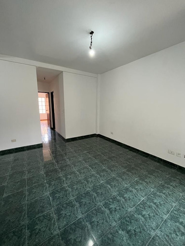 Venta Departamento 3 Ambientes En Villa Luzuriaga
