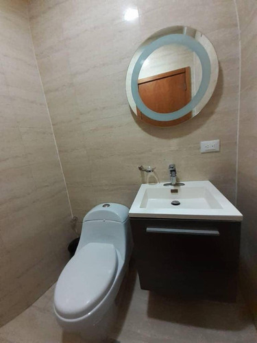 Imagen 11 de 14 de Venta Aptartamento Guataparo Cod. 139987 Mzp 04144146049