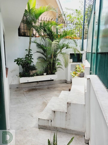 Imagem 9 de 10 de Casa Térrea Vila Universitária 2 Dorms + Atelier/escritório - Di30133