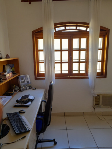 Casa Ampla Costa Verde. Com 220mts2, 3qtos,