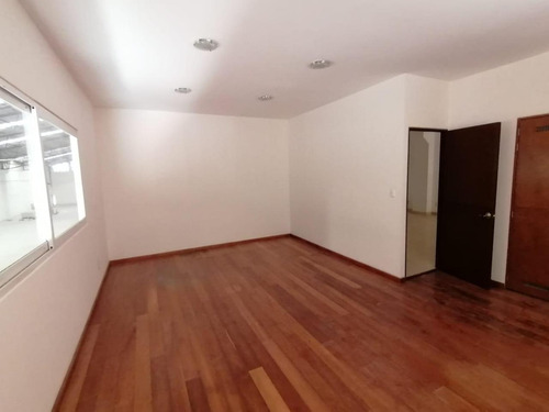 Bodega En Renta En Querétaro Avenida Principal Por Boulevard Bernardo Quintana Con Transformador