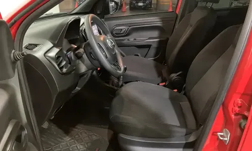 RAM 700 SLT Crew Cab 1.3 lt