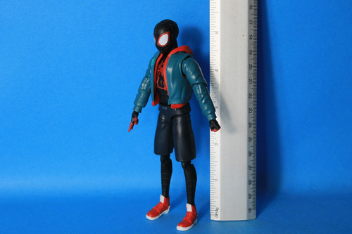 Miles Morales Marvel Legends Stilt Man Figura (Usado)