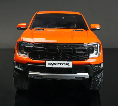 Ford Ranger Raptor 2023 Mcg, Escala 1/18. Naranja