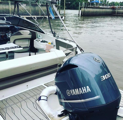 Lancha Quicksilver 2500 Yamaha 300 Hp ( No Klase A 2500 )