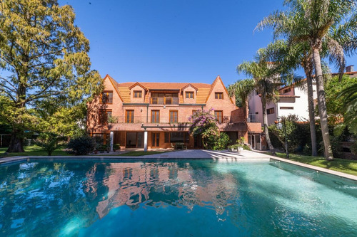 Imagen 10 de 30 de Venta/alquiler Imponente Casa En La Lucila Partido De Vicente Lopez - A Metros Del Río