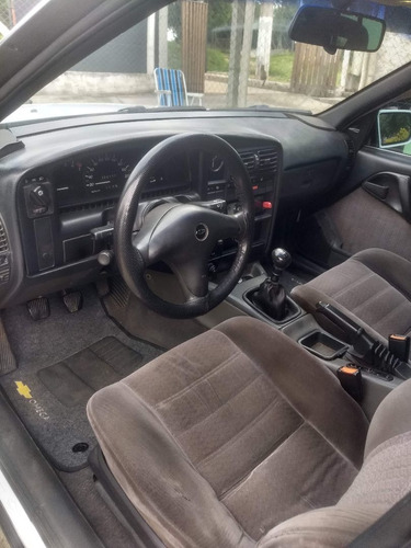 Imagem 5 de 7 de Chevrolet Omega Gls 2.2