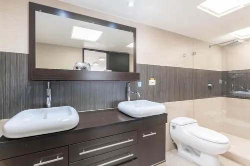 Casa En Arriendo/venta En Santa Ana Occidental. Cod V6339