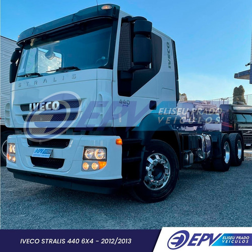 Imagem 2 de 8 de Iveco Stralis 440 6x4