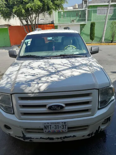 Ford Expedition 5.4 xlt v8 piel 4x2
