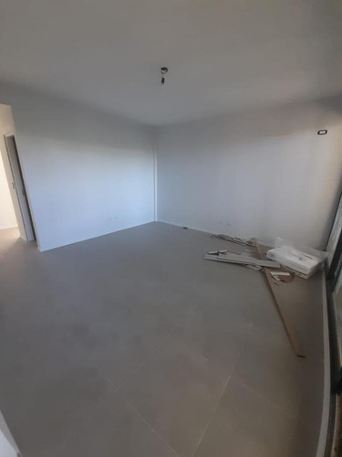 Imagen 6 de 7 de Departamento - Villa Ballester 3 Amb Con Cochera Y Baulera