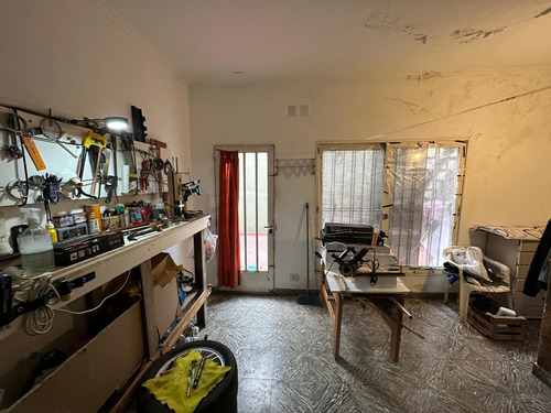 Venta Casa A Reciclar En Planta Alta Rosario - Echesortu