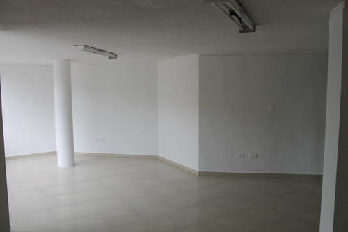 Imagen 2 de 9 de Arriendo, Locales, Zona Segura, Oficinas,consultorios,academias,etc