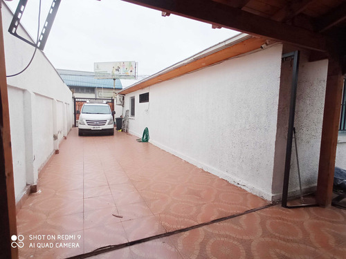 Casa En Venta, 5 Estacionamientos, El Parrón. (93659)