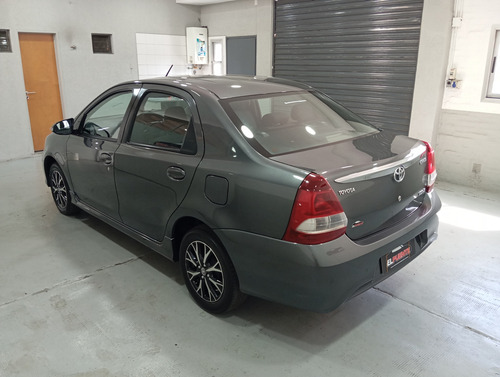 Toyota Etios 1.5 Sedan Xls At