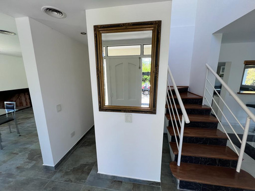Casa Clasica Venta 3 Dormitorios En Glorietas
