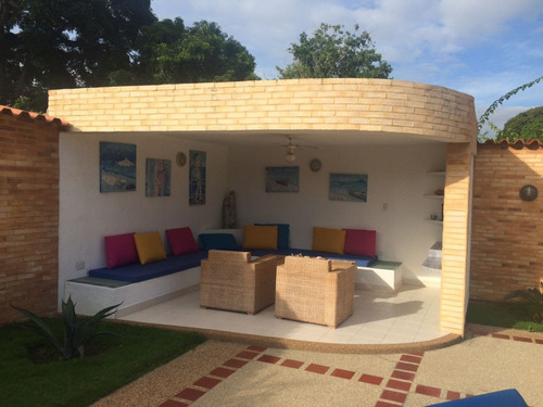 Imagen 4 de 14 de Hermosa Casa Playera Con Piscina