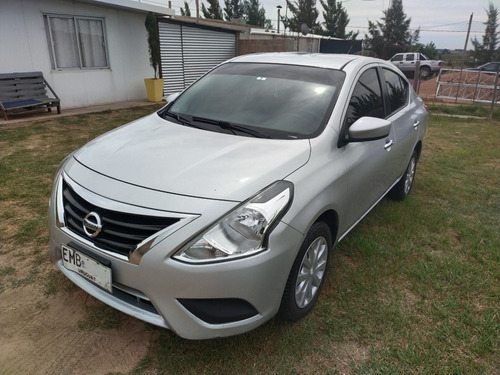 Nissan Versa 1.6 Advance Mt