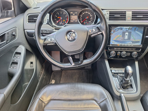 Volkswagen Jetta 2.0 Tsi Highline 4p