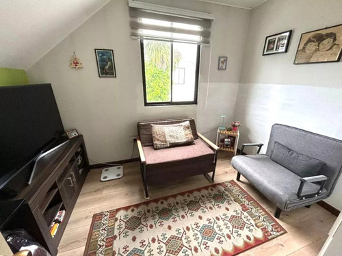 Vende Casa En Los Altos De Chiguayante.