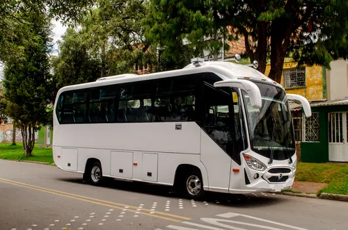 Dong Feng - Condor Carrocerías - Drr 43 Pasajeros