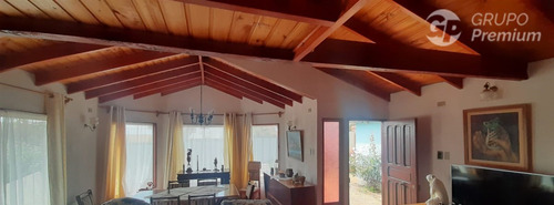 Casa Y Cabañas En Venta De 10 Dorm. Y 10 Estac. En Quintero
