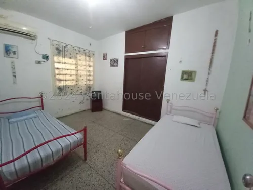 En Venta Amplia Casa En Coro