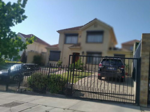 Casa En Jardines La Viña 5dormitorios 4 Baños (80104)