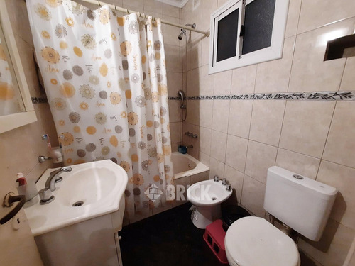 Av. Rivadavia Al 2000 - 51 M2 2 Bauleras Impecable