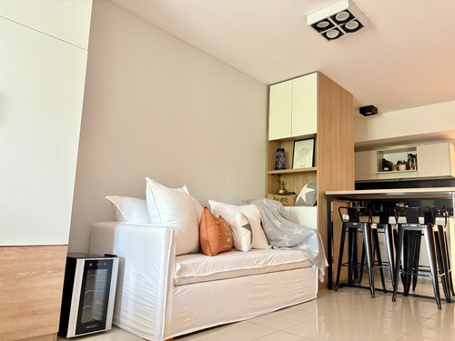 Departamento Amoblado En Liberateur